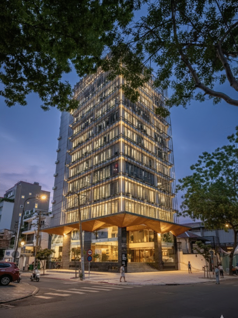 doi-tac-chu-nha-serepok-tower-1